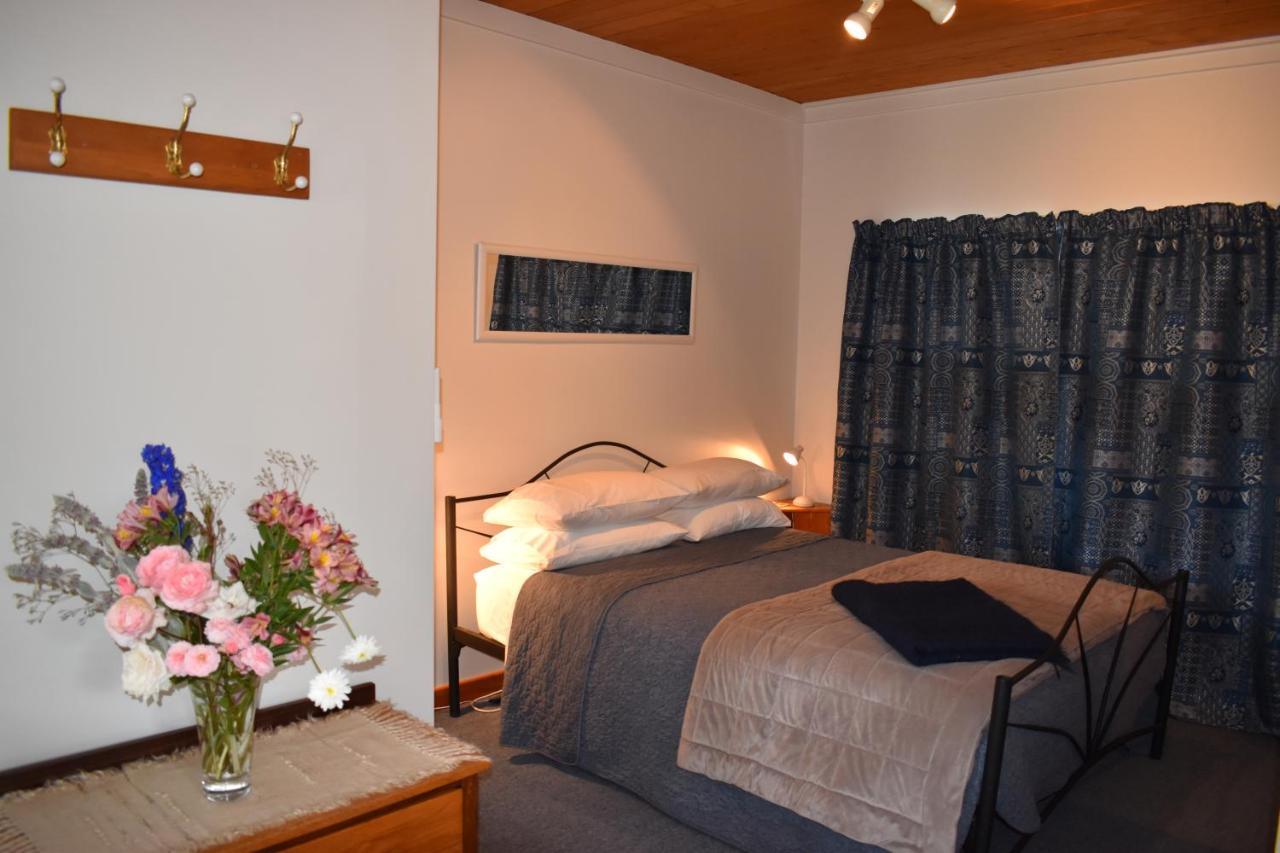 Olivista Bed & Breakfast Masterton Dış mekan fotoğraf